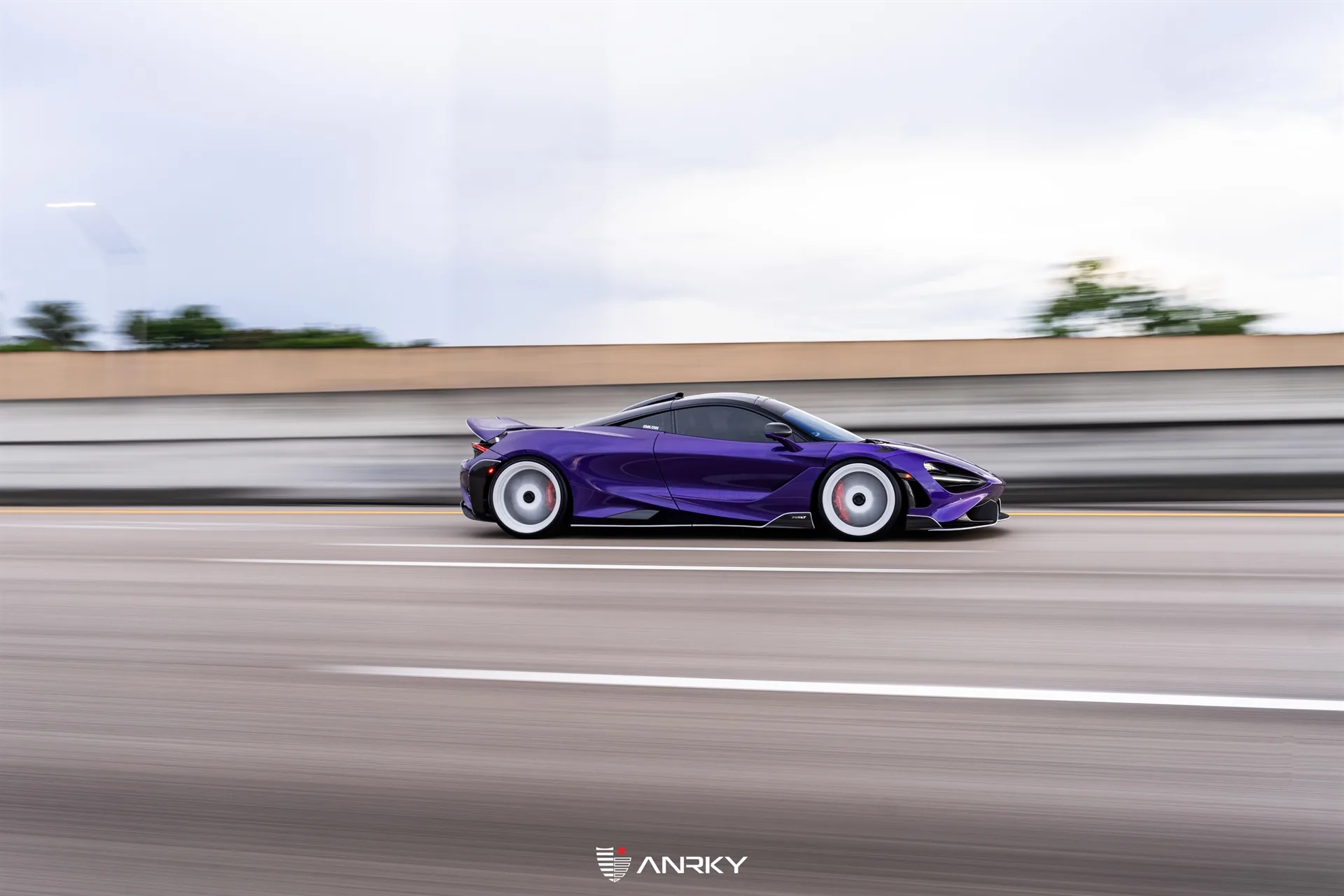 Anrky AN27 SeriesTWO on McLaren 765LT, photo 5