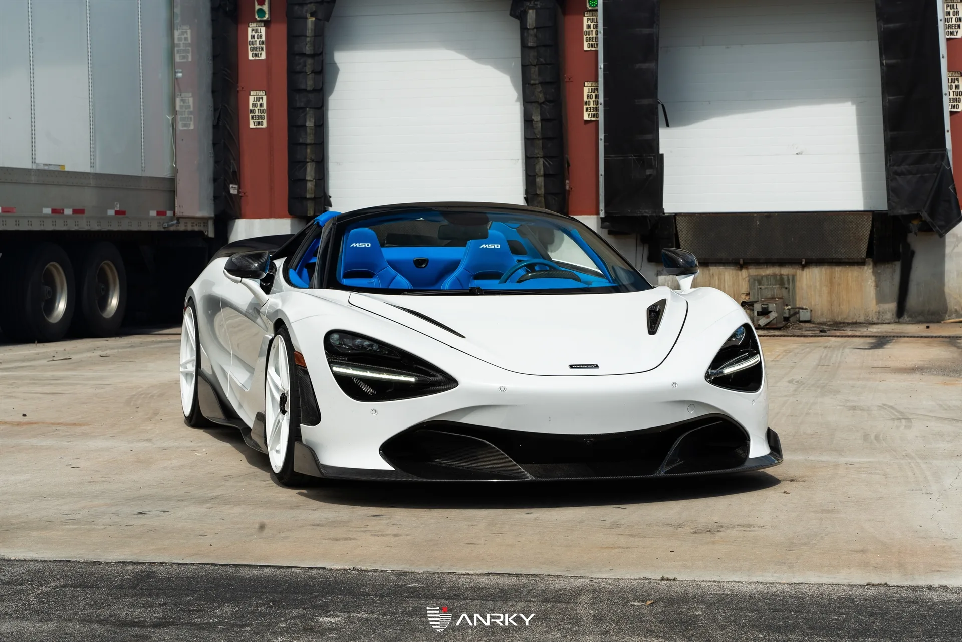 Anrky AN27 SeriesTWO on McLaren 720S, photo 6