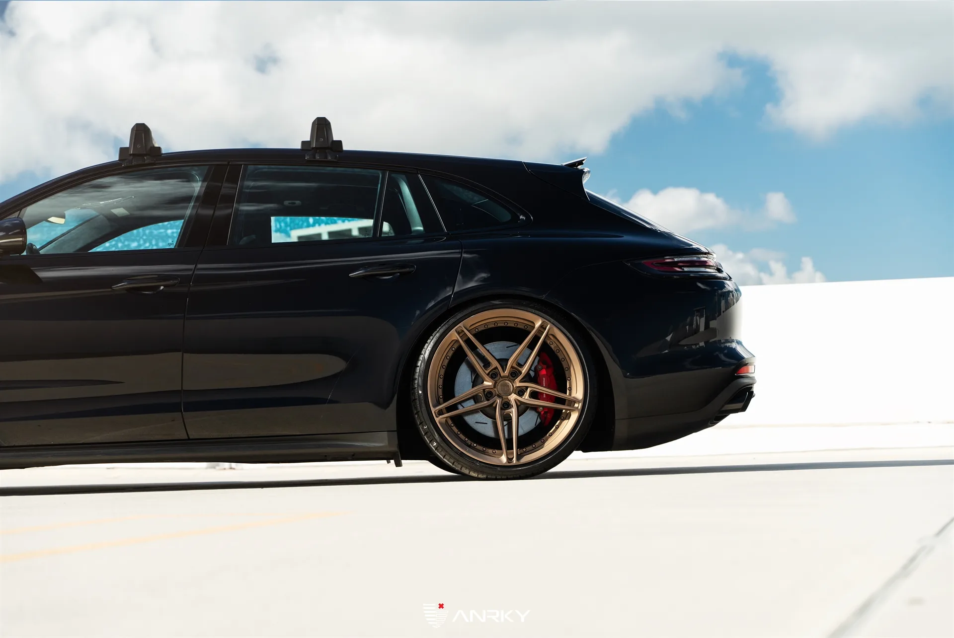 Anrky AN27 SeriesTWO on Porsche Panamera 971.1, photo 3