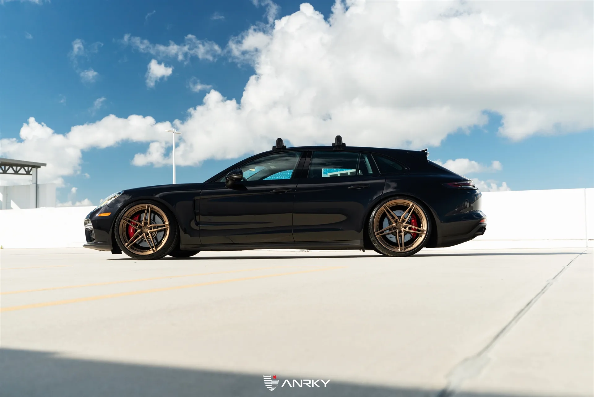 Anrky AN27 SeriesTWO on Porsche Panamera 971.1, photo 2