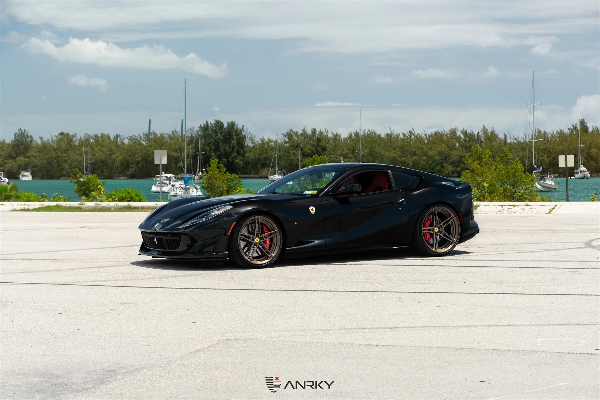 Anrky AN27 SeriesTWO on Ferrari 812 F152M, photo 2