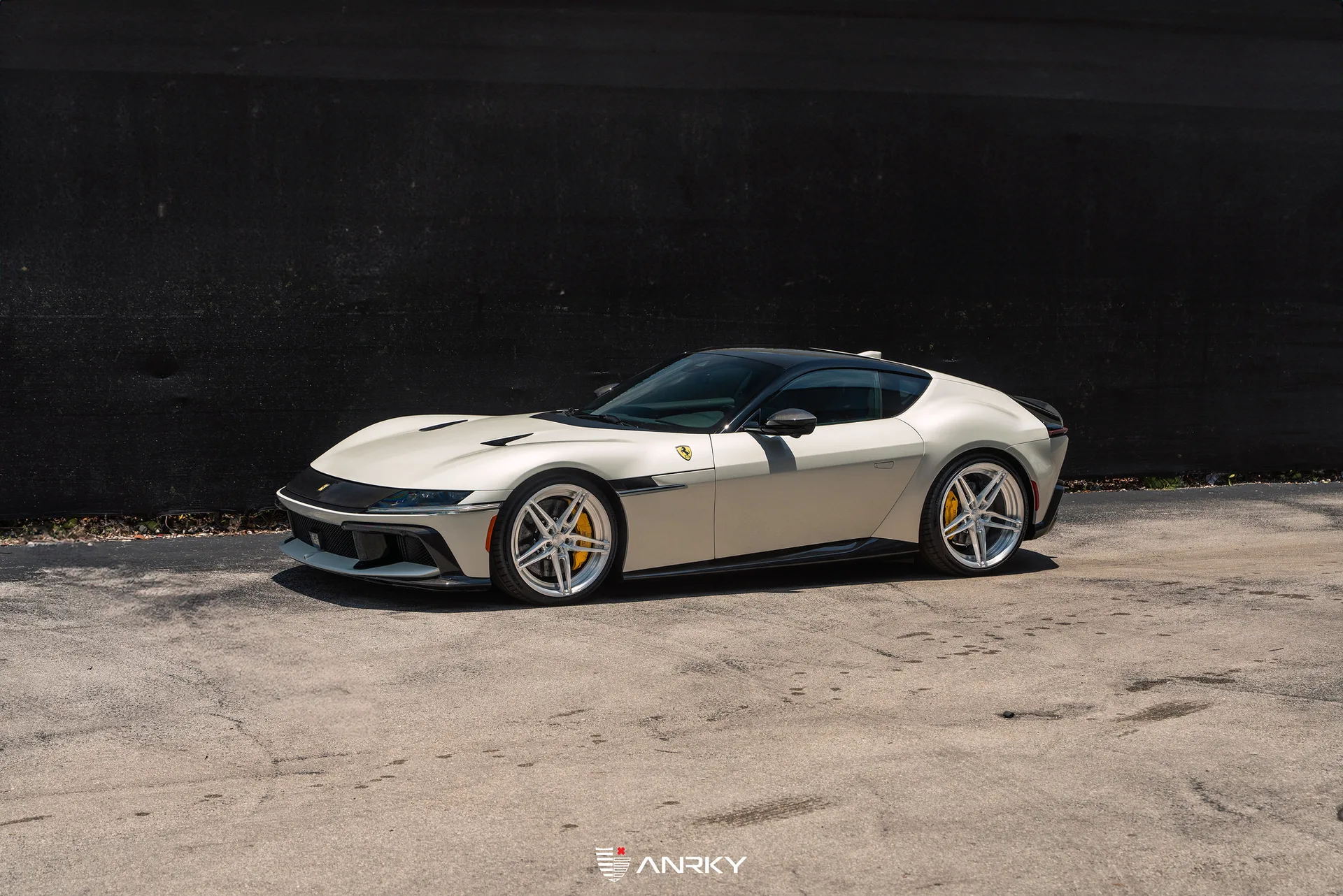 Anrky AN27 SeriesTWO on Ferrari 12Cilindri, photo 5