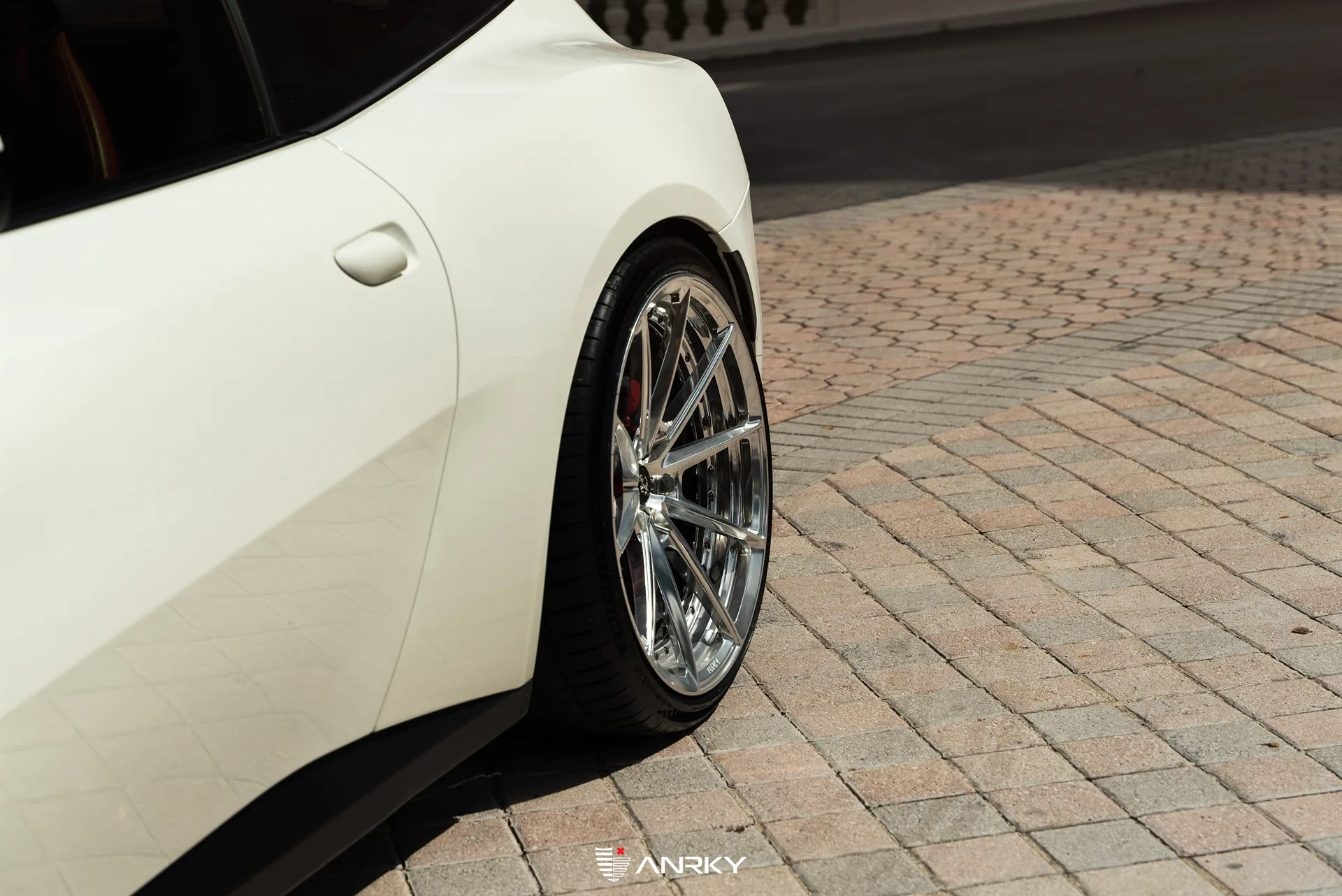 Anrky AN28 SeriesTWO on Ferrari GTC4 Lusso F151M, photo 4