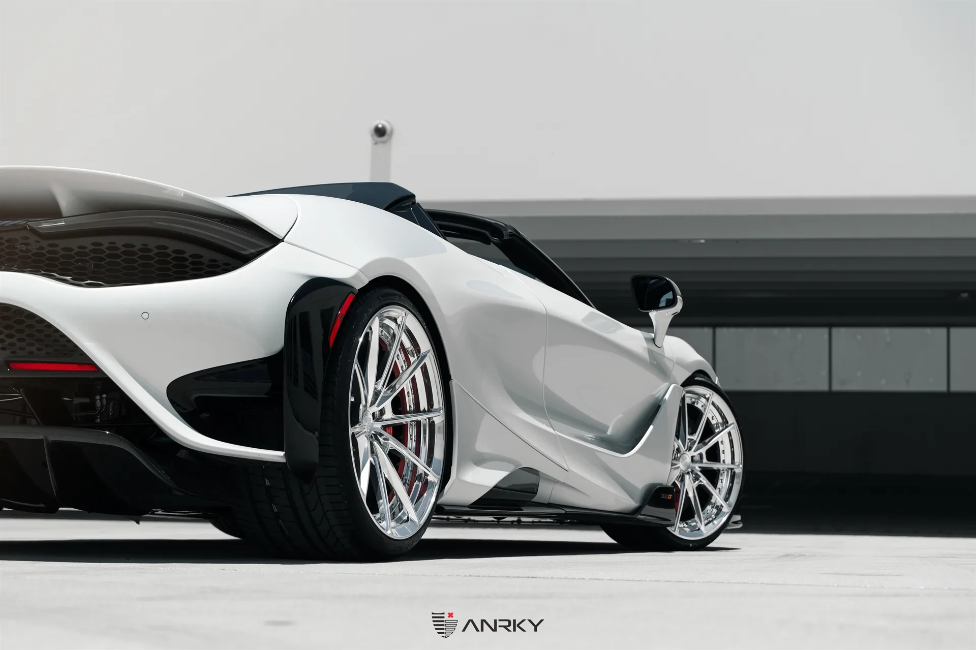 Anrky AN28 SeriesTWO on McLaren 765LT, photo 12