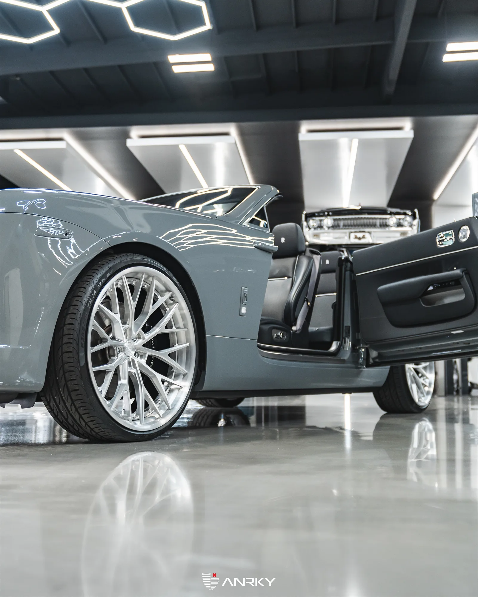 Anrky AN30 SeriesTHREE on Rolls-Royce Dawn, photo 8
