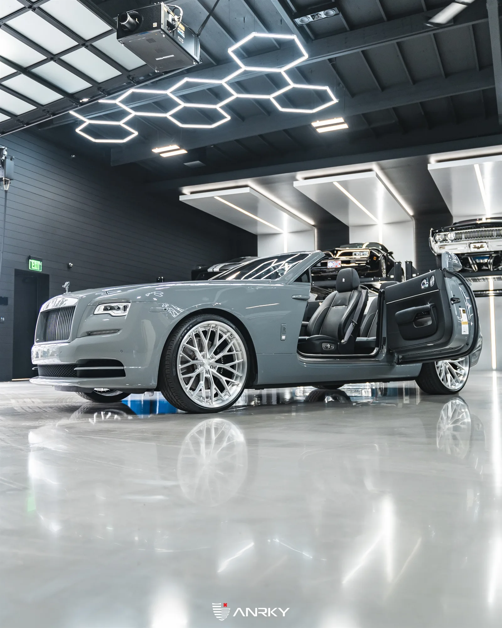 Anrky AN30 SeriesTHREE on Rolls-Royce Dawn