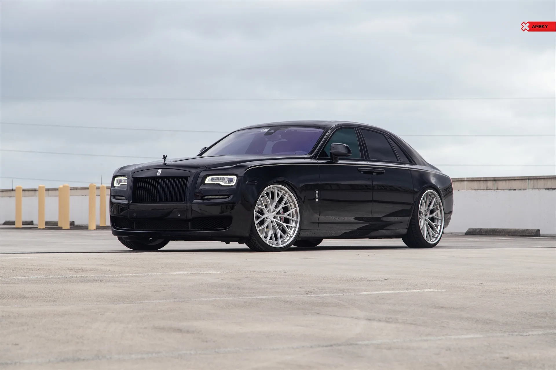 Anrky AN30 SeriesTHREE on Rolls-Royce Ghost 1st gen.1