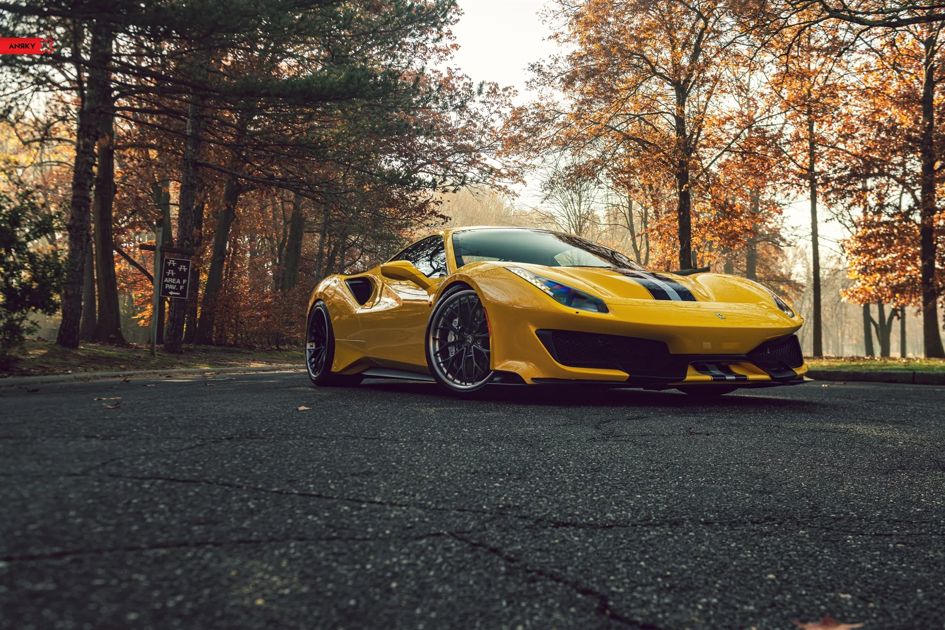Anrky AN30 SeriesTHREE on Ferrari 488