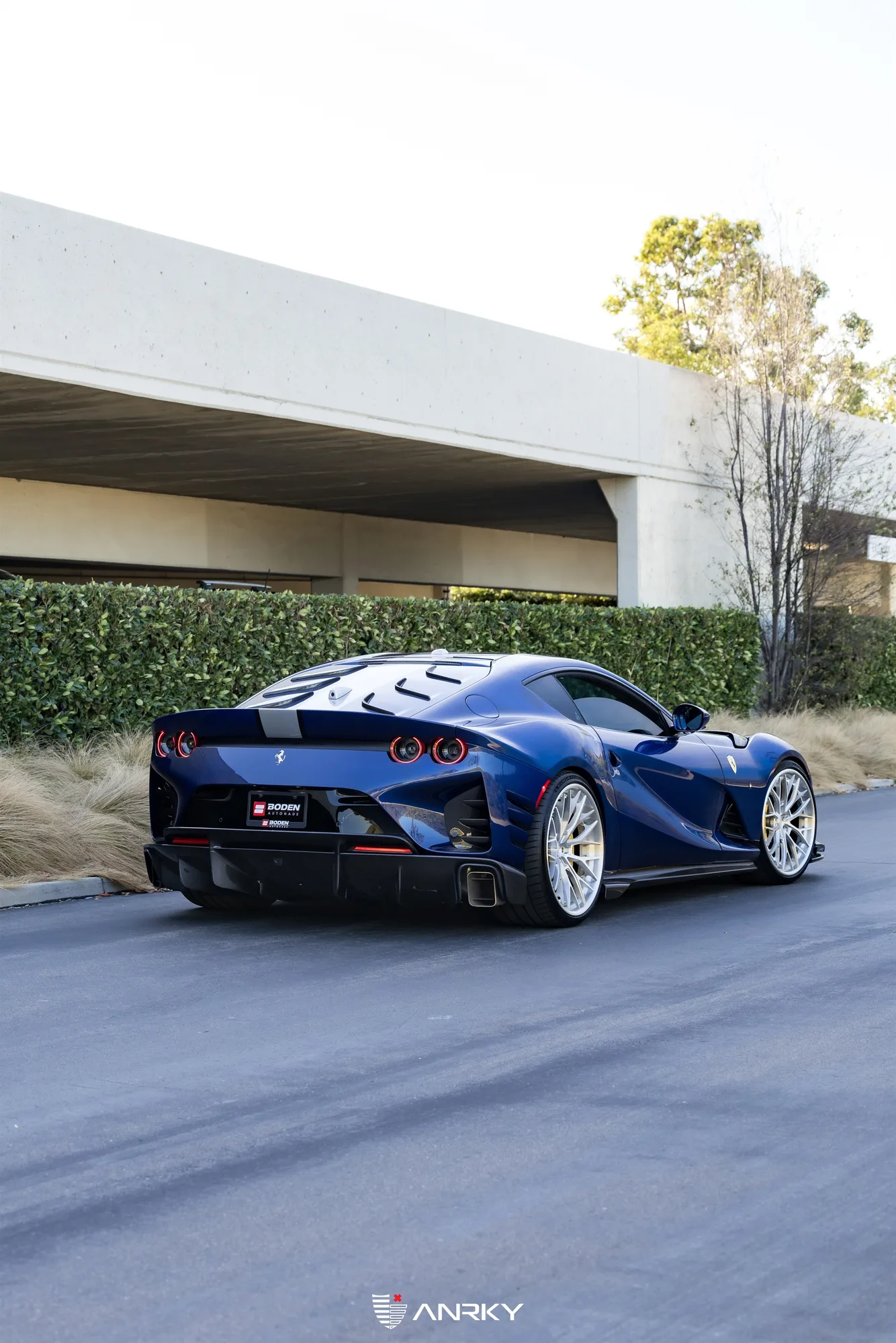 Anrky AN30 SeriesTHREE on Ferrari 812 F152M