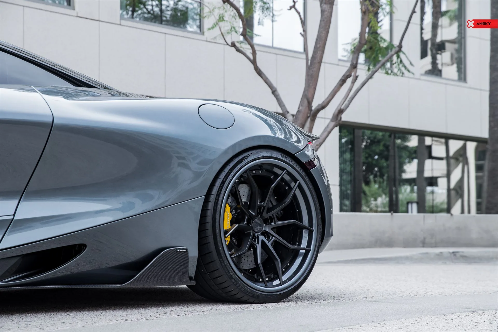 Anrky AN31 Series on McLaren 720S, photo 6