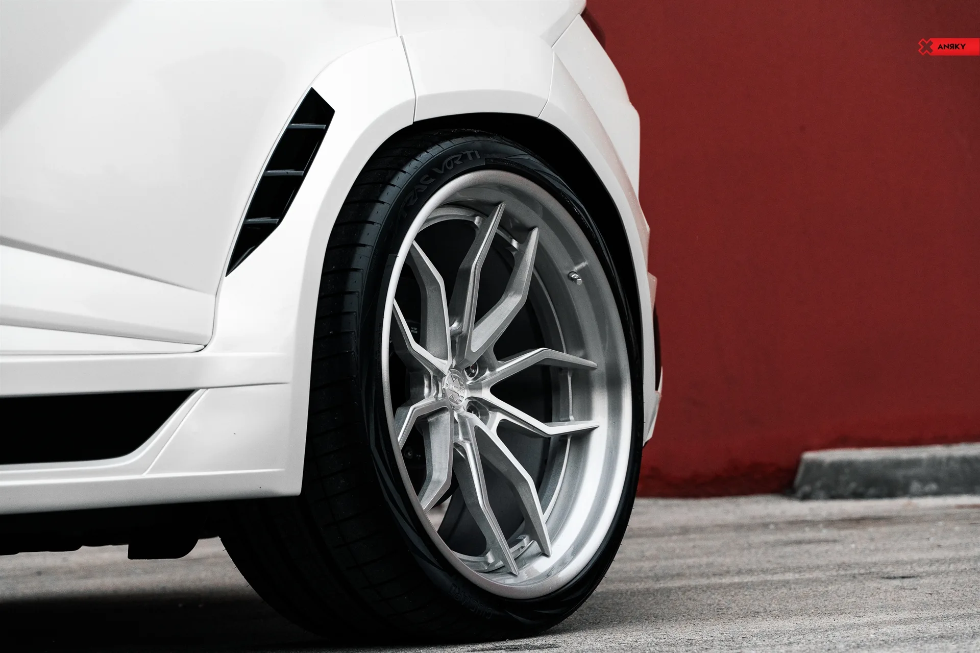 Anrky AN31 SeriesTHREE on Lamborghini Urus (2018), photo 8