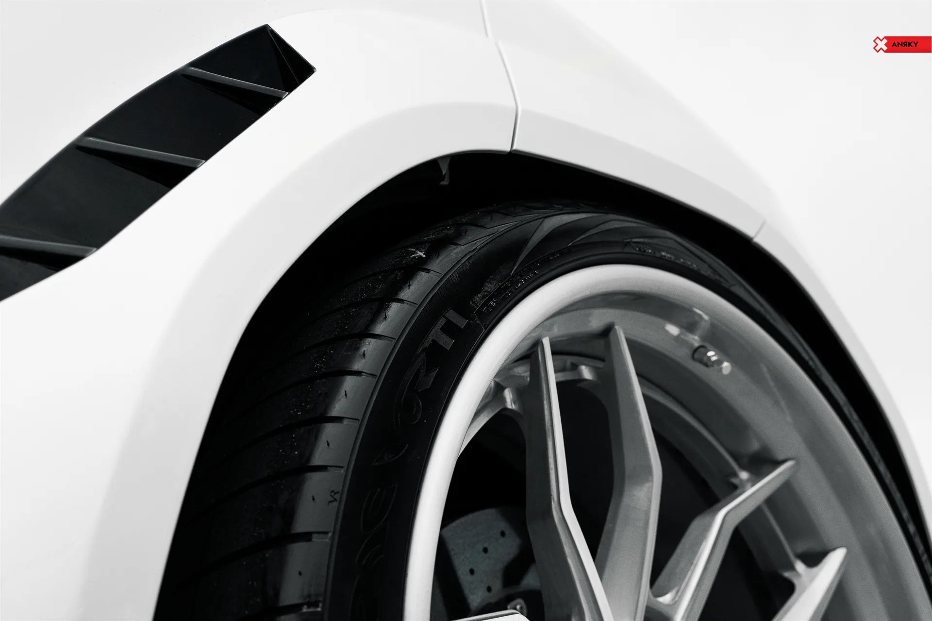 Anrky AN31 SeriesTHREE on Lamborghini Urus (2018), photo 10