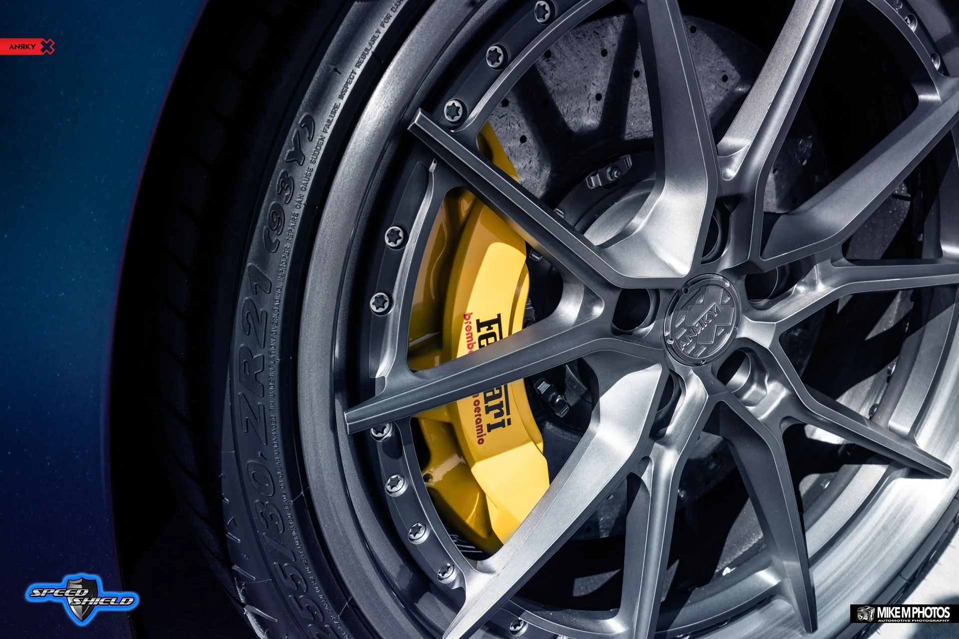 Anrky AN32 SeriesTHREE on Ferrari F12 F152, photo 3