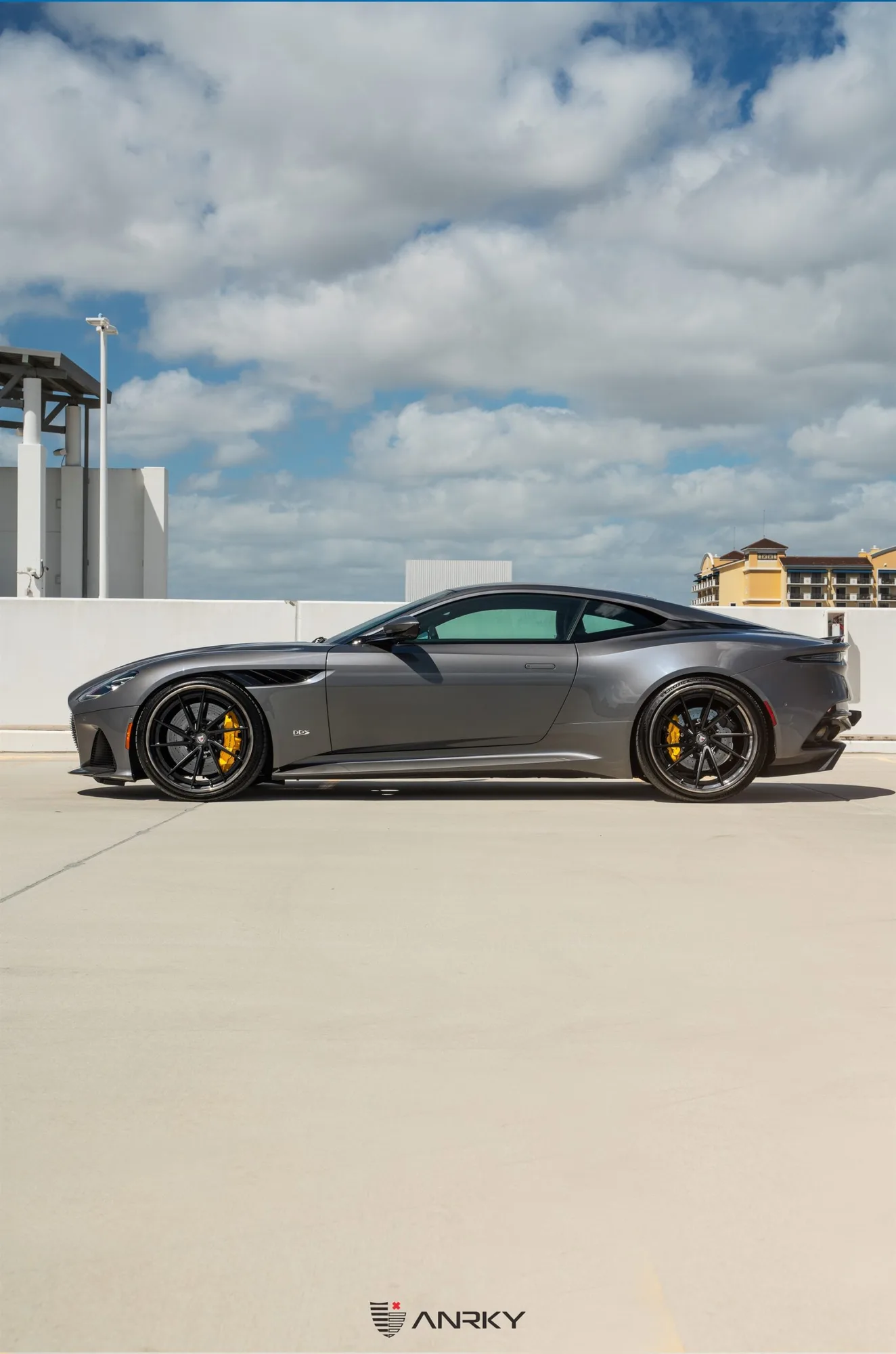Anrky AN33 SeriesTHREE on Aston Martin DBS Superleggera, photo 12