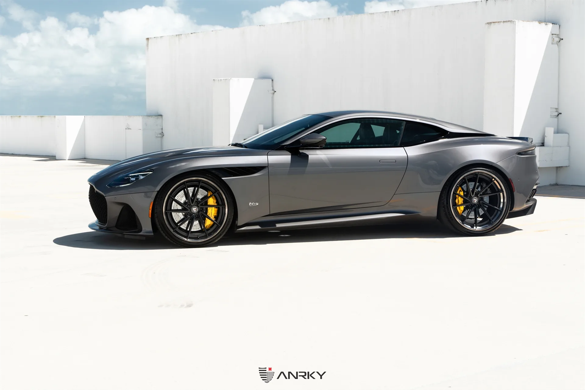 Anrky AN33 SeriesTHREE on Aston Martin DBS Superleggera, photo 4