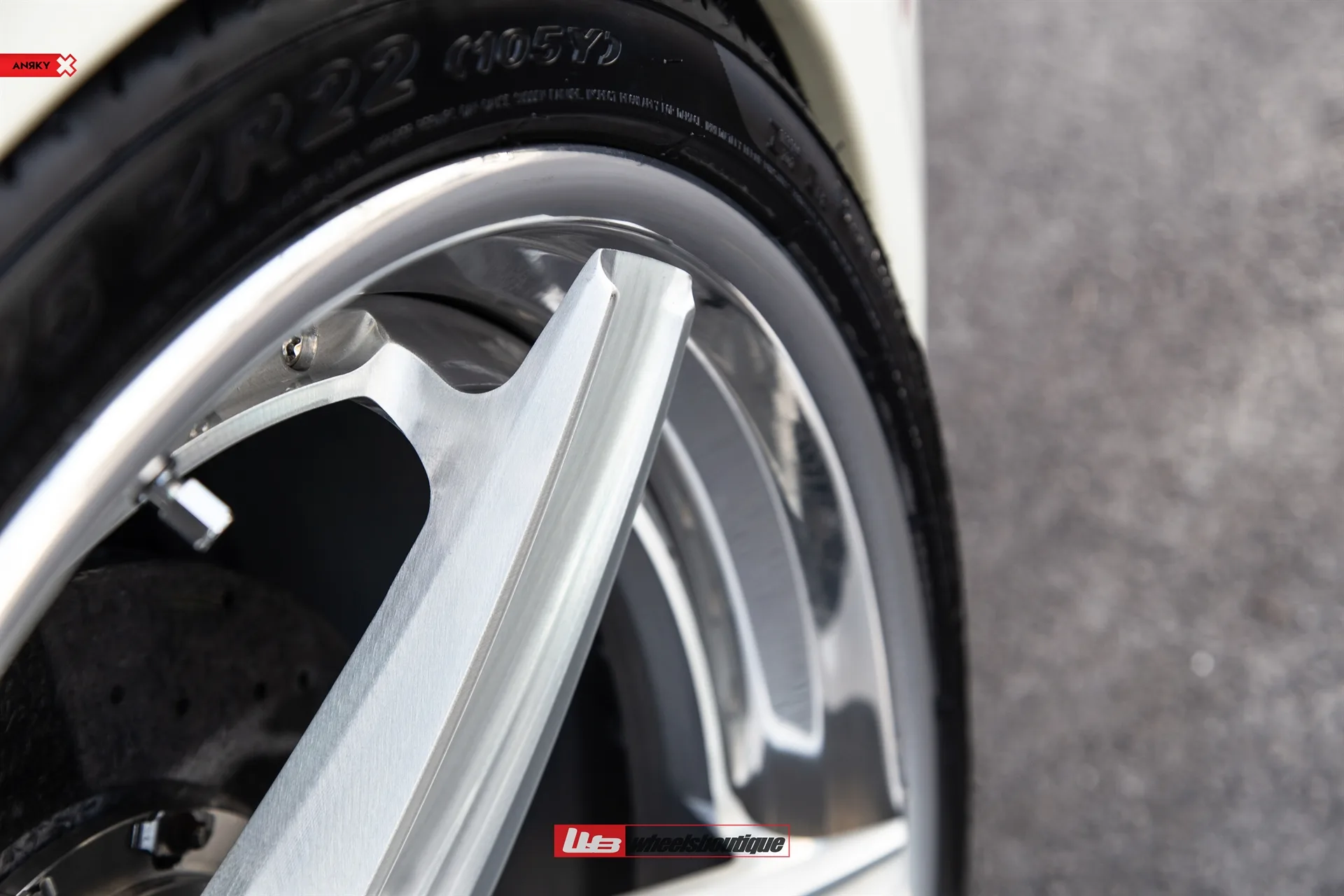 Anrky AN35 SeriesTHREE on Ferrari California (F149), photo 6