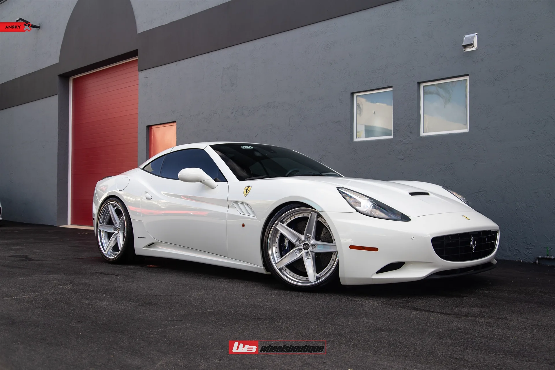 Anrky AN35 SeriesTHREE on Ferrari California (F149)