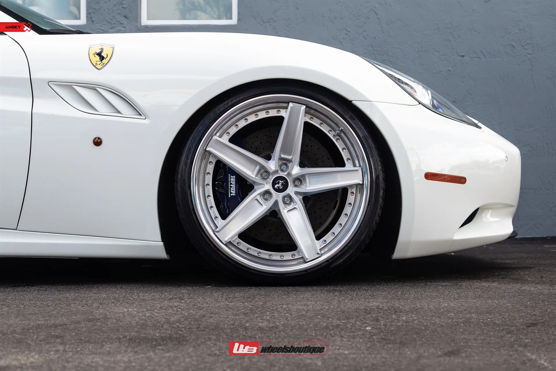 Anrky AN35 SeriesTHREE on Ferrari California (F149), photo 5