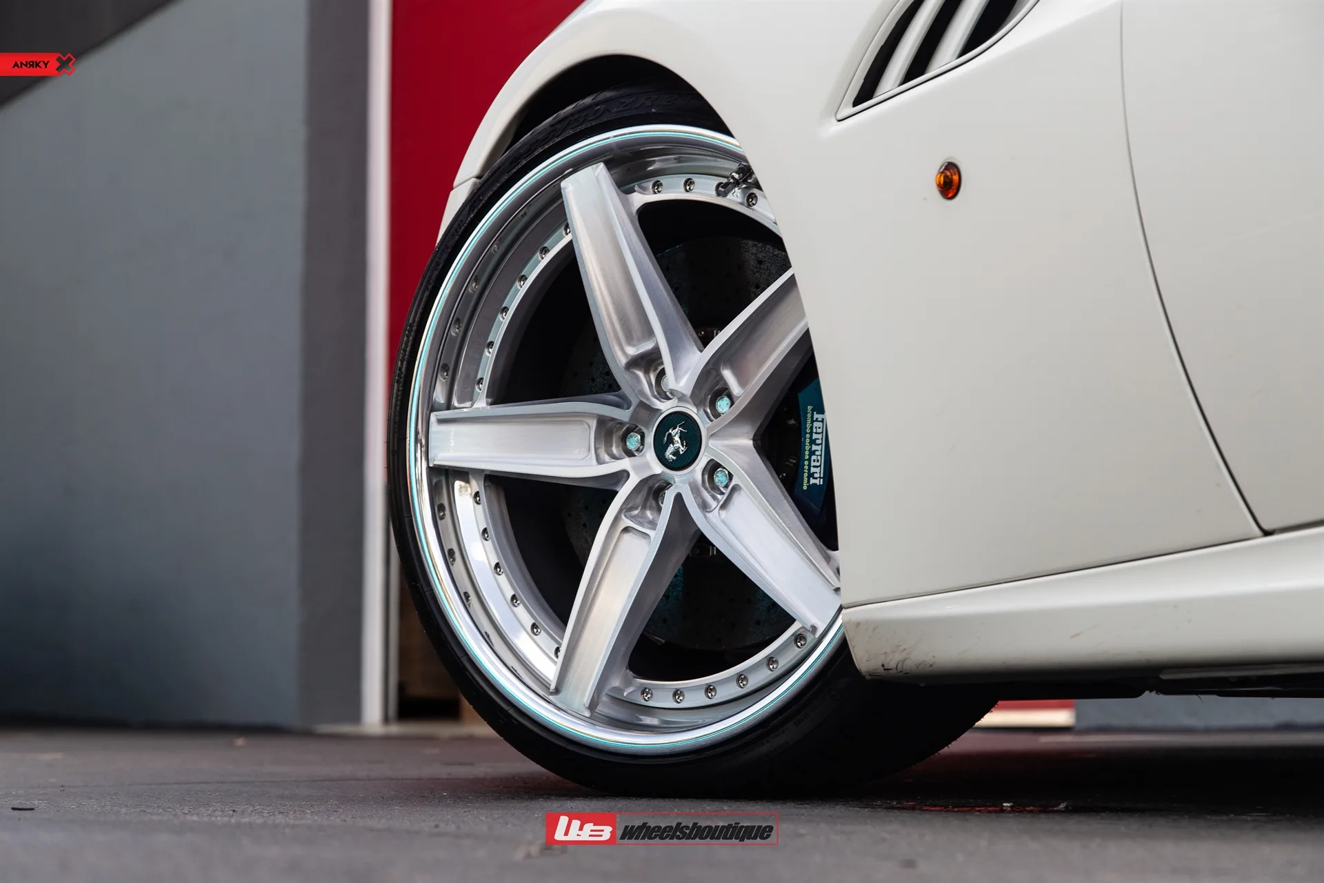 Anrky AN35 SeriesTHREE on Ferrari California (F149), photo 11