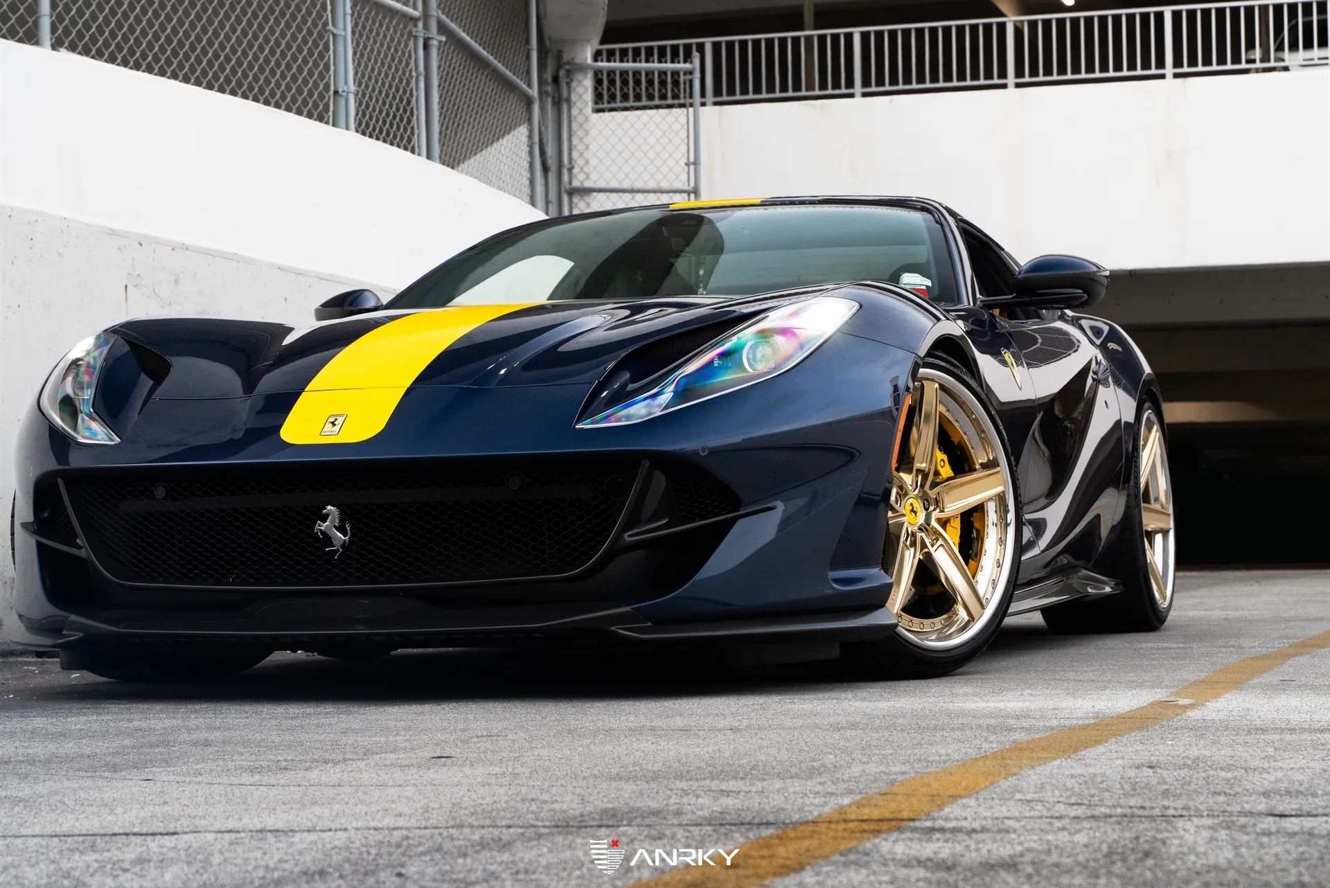 Anrky AN35 SeriesTHREE on Ferrari 812 F152M, photo 5