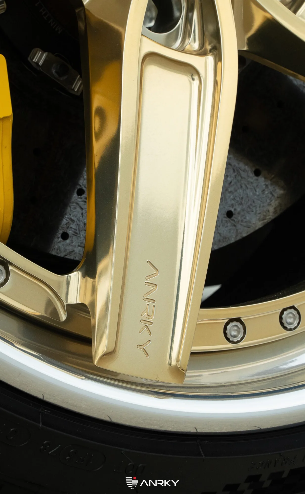 Anrky AN35 SeriesTHREE on Ferrari 812 F152M, photo 11