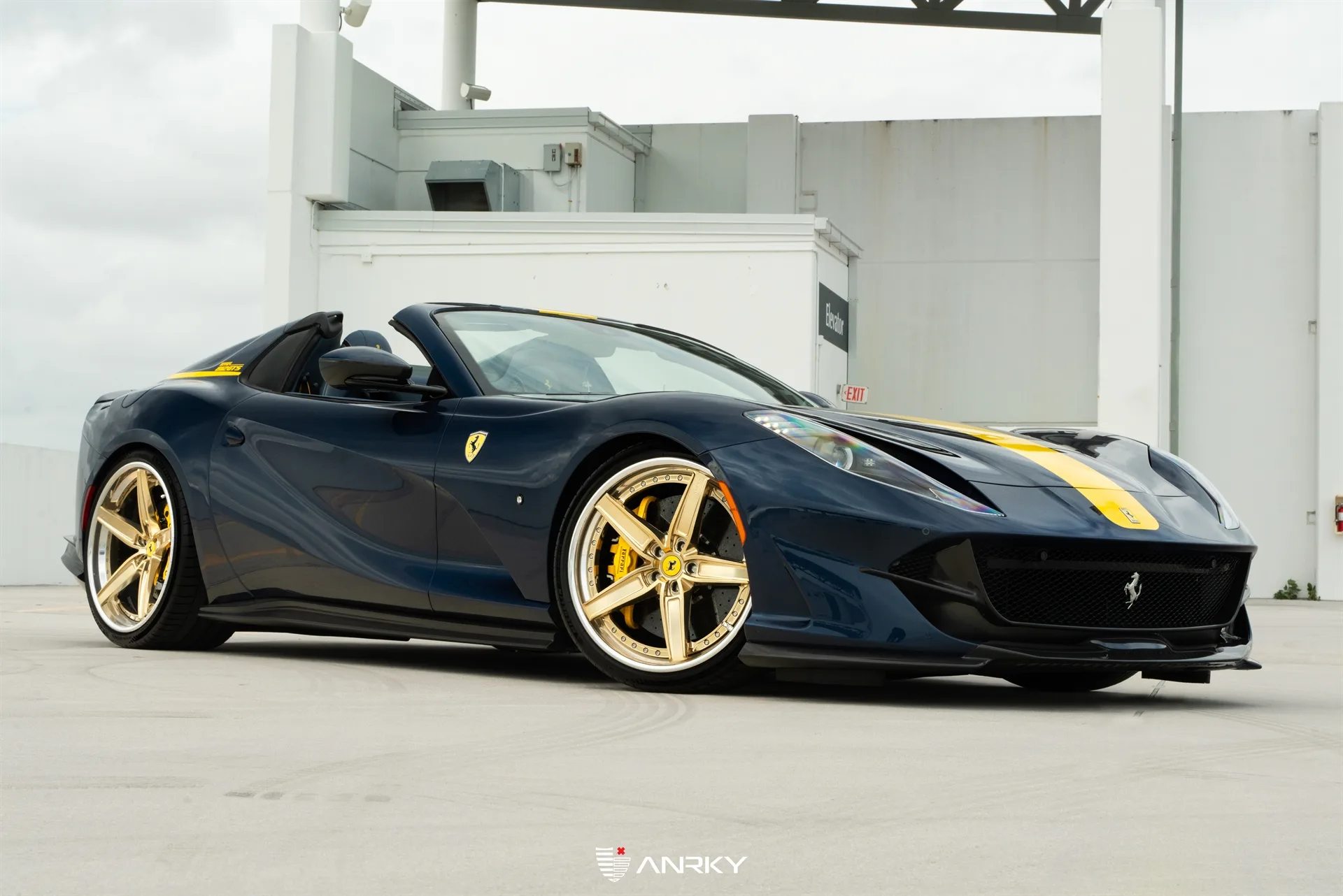 Anrky AN35 SeriesTHREE on Ferrari 812 F152M, photo 4
