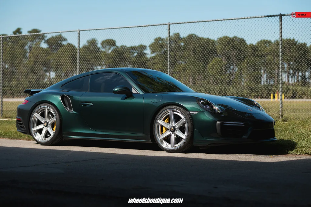 Anrky AN36 CL SeriesTHREE on Porsche 911 991.1