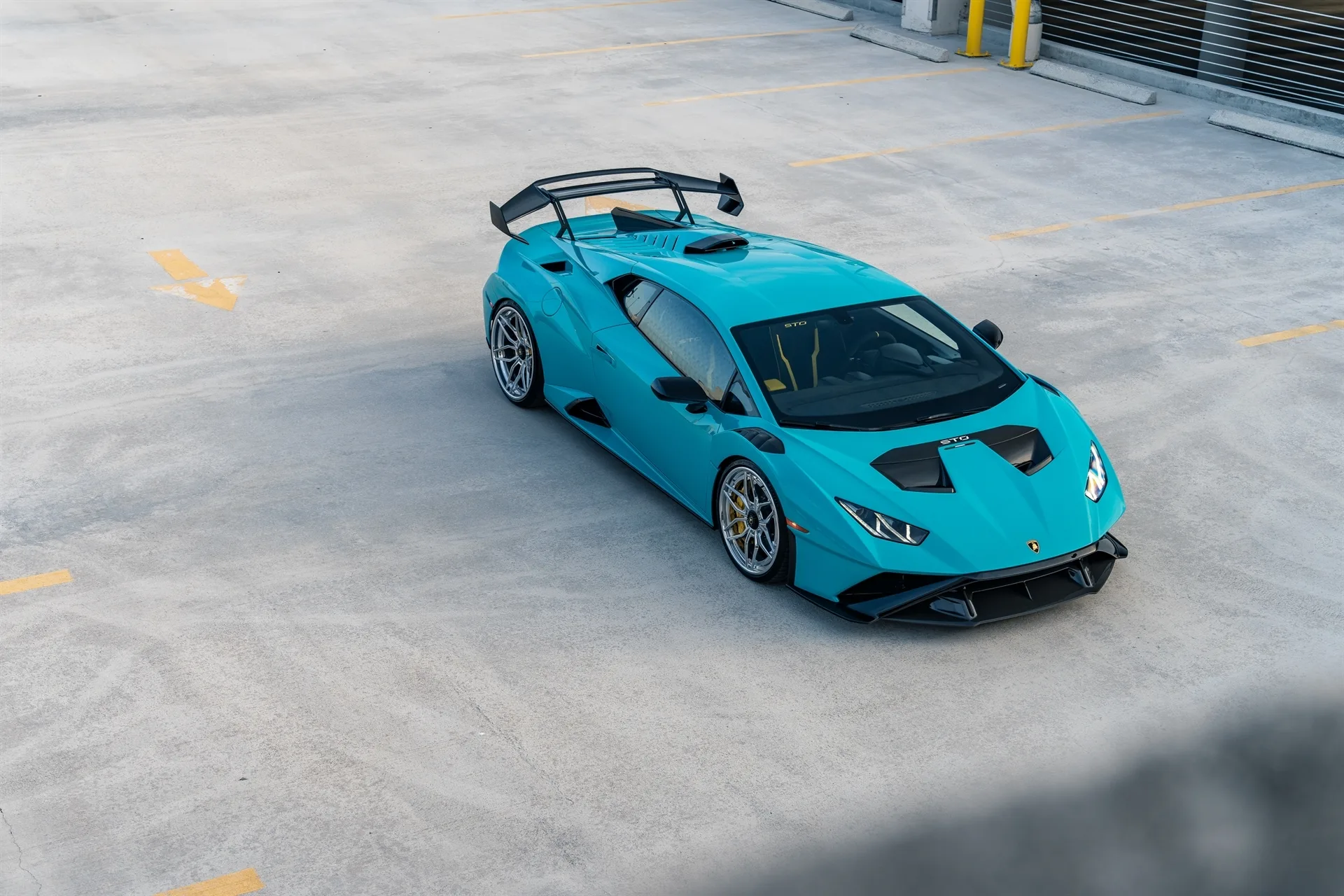 Anrky AN36CL SeriesTHREE on Lamborghini Huracan (2014), photo 2