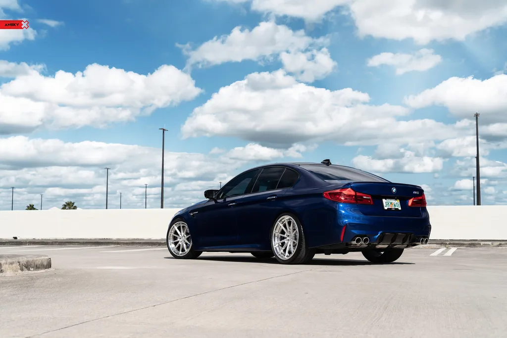 Anrky AN38 SeriesTHREE on BMW M5 F90.2, photo 9