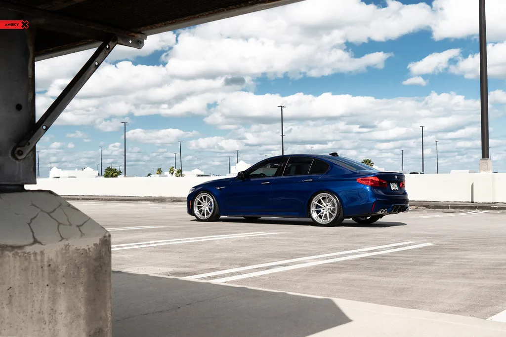 Anrky AN38 SeriesTHREE on BMW M5 F90.2, photo 6