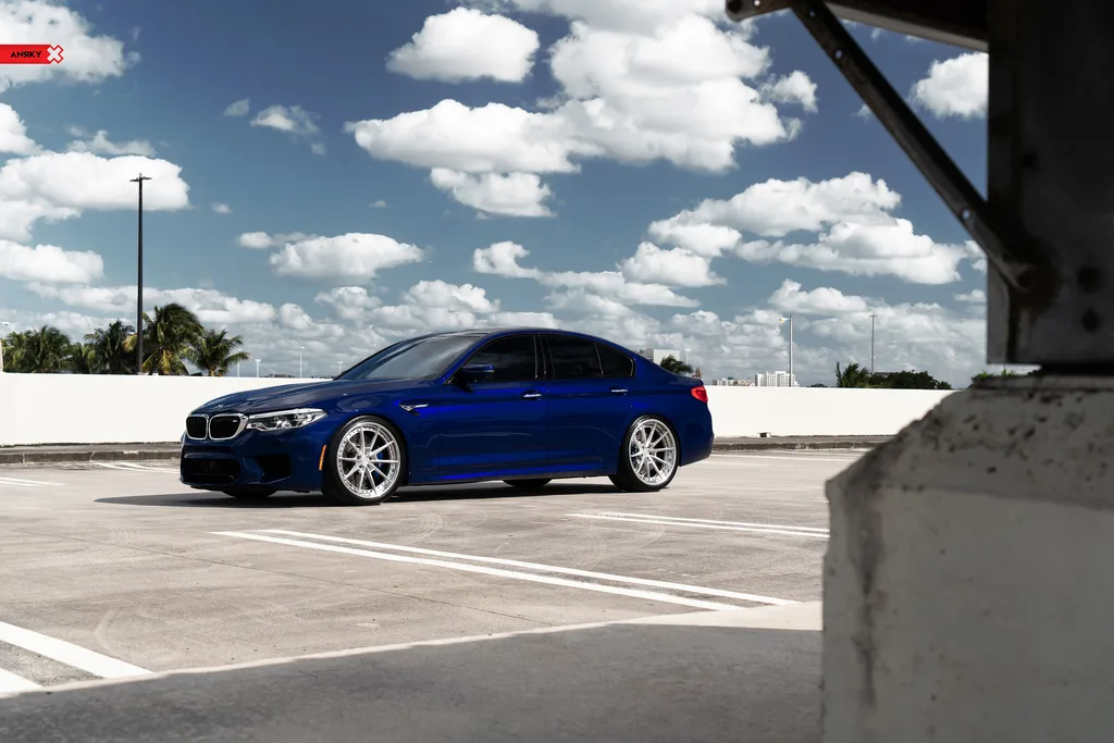 Anrky AN38 SeriesTHREE on BMW M5 F90.2, photo 5