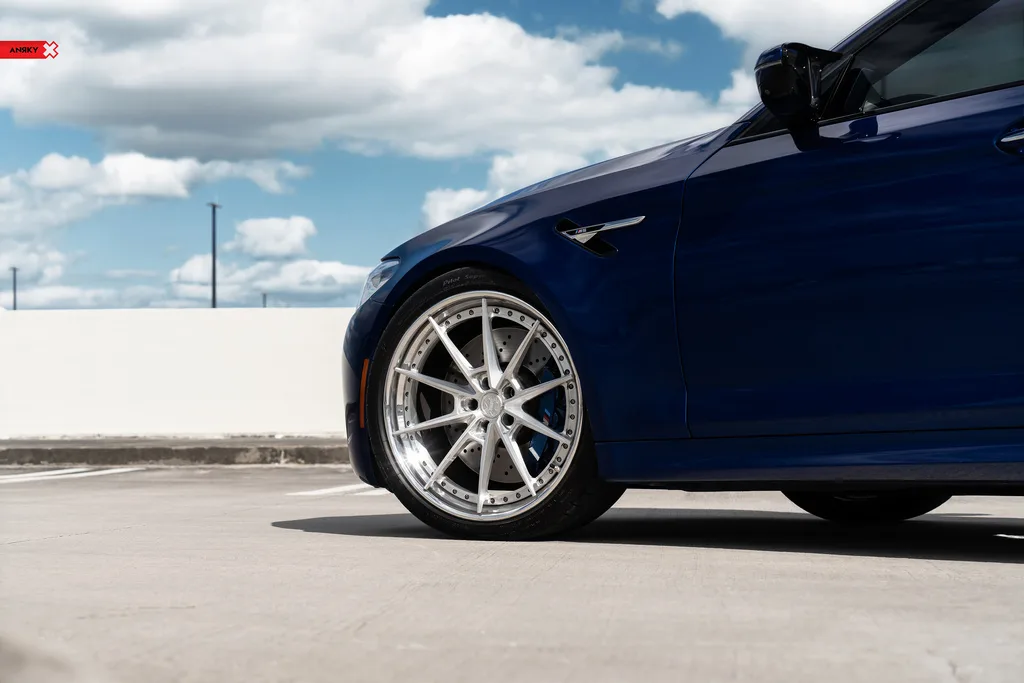 Anrky AN38 SeriesTHREE on BMW M5 F90.2, photo 12