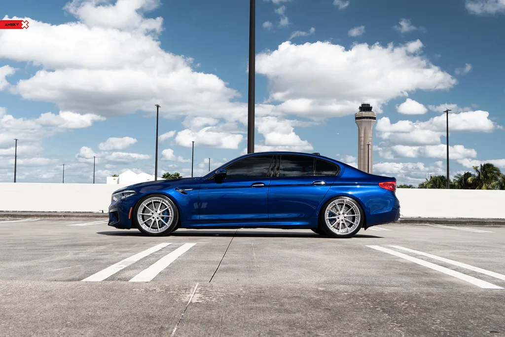Anrky AN38 SeriesTHREE on BMW M5 F90.2