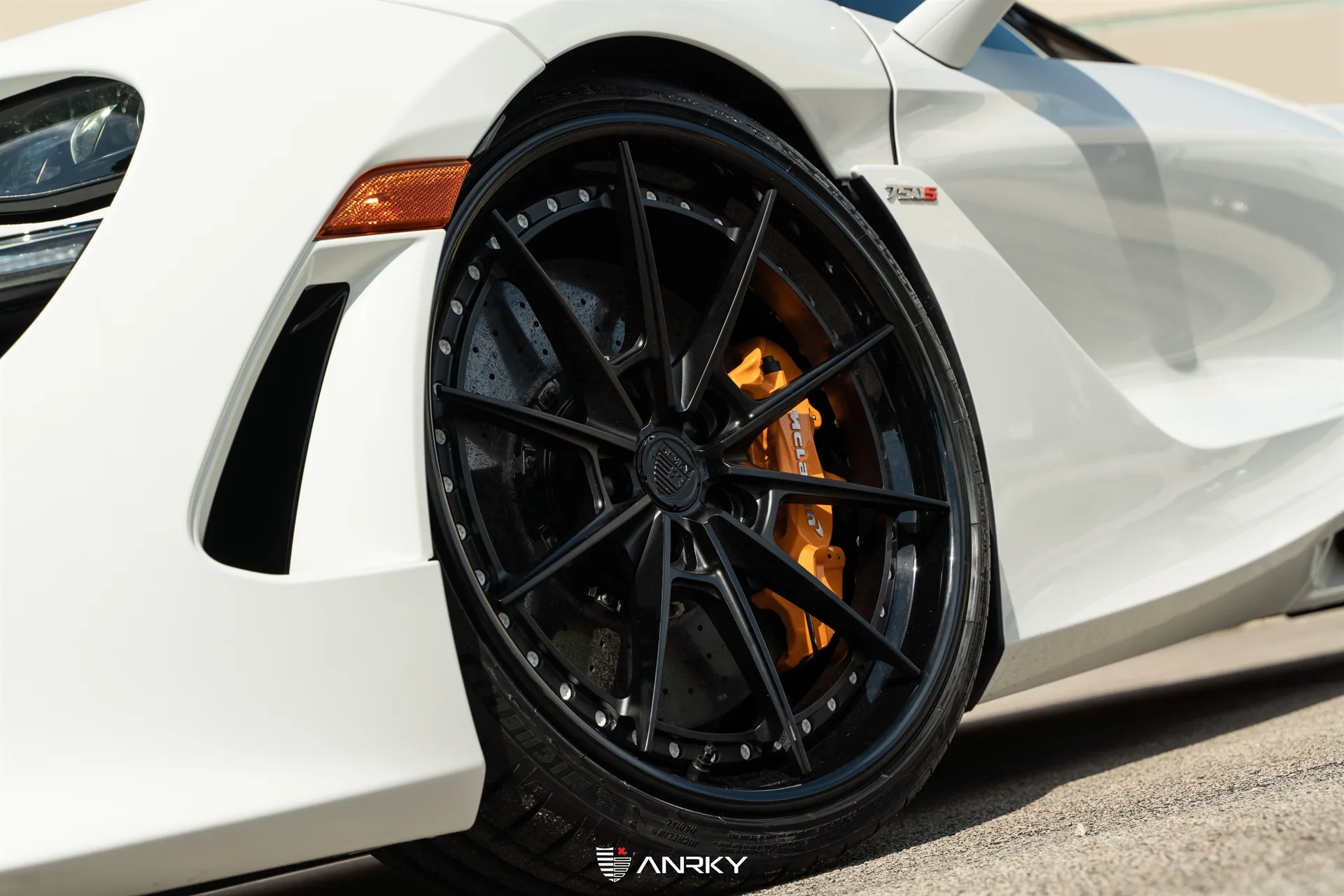 Anrky AN38 SeriesTHREE on McLaren 750S, photo 6