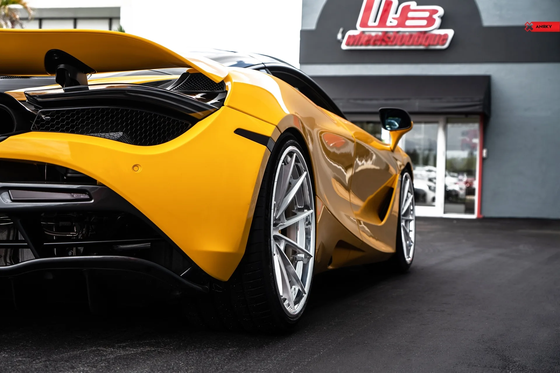 Anrky AN38 SeriesTHREE on McLaren 720S, photo 11