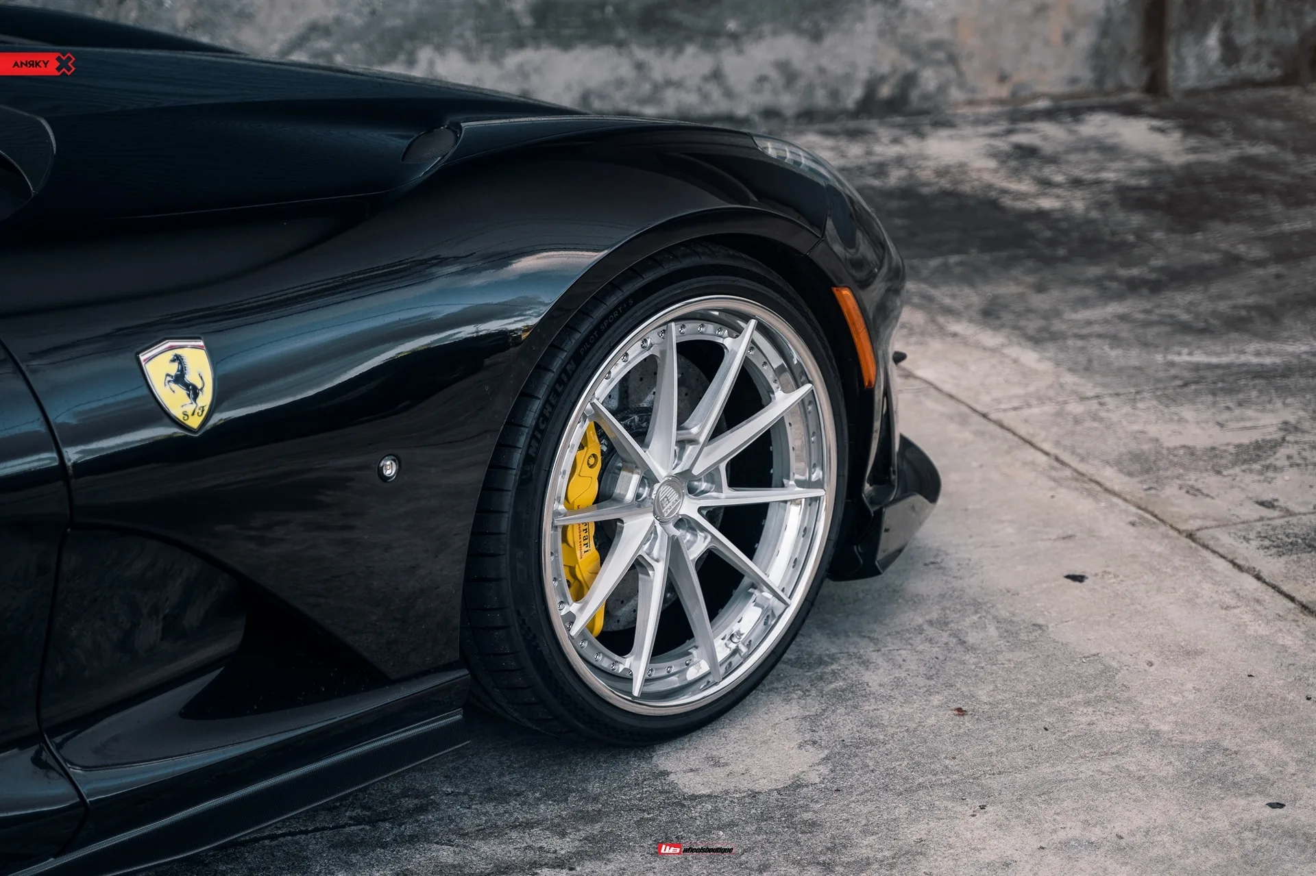 Anrky AN38 SeriesTHREE on Ferrari 812 F152M, photo 4