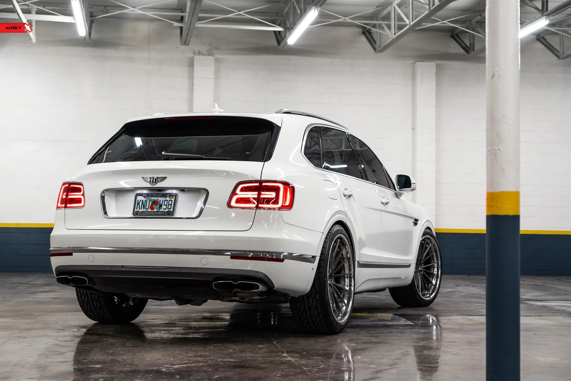 Anrky AN39 SeriesTHREE on Bentley Bentayga.1, photo 2