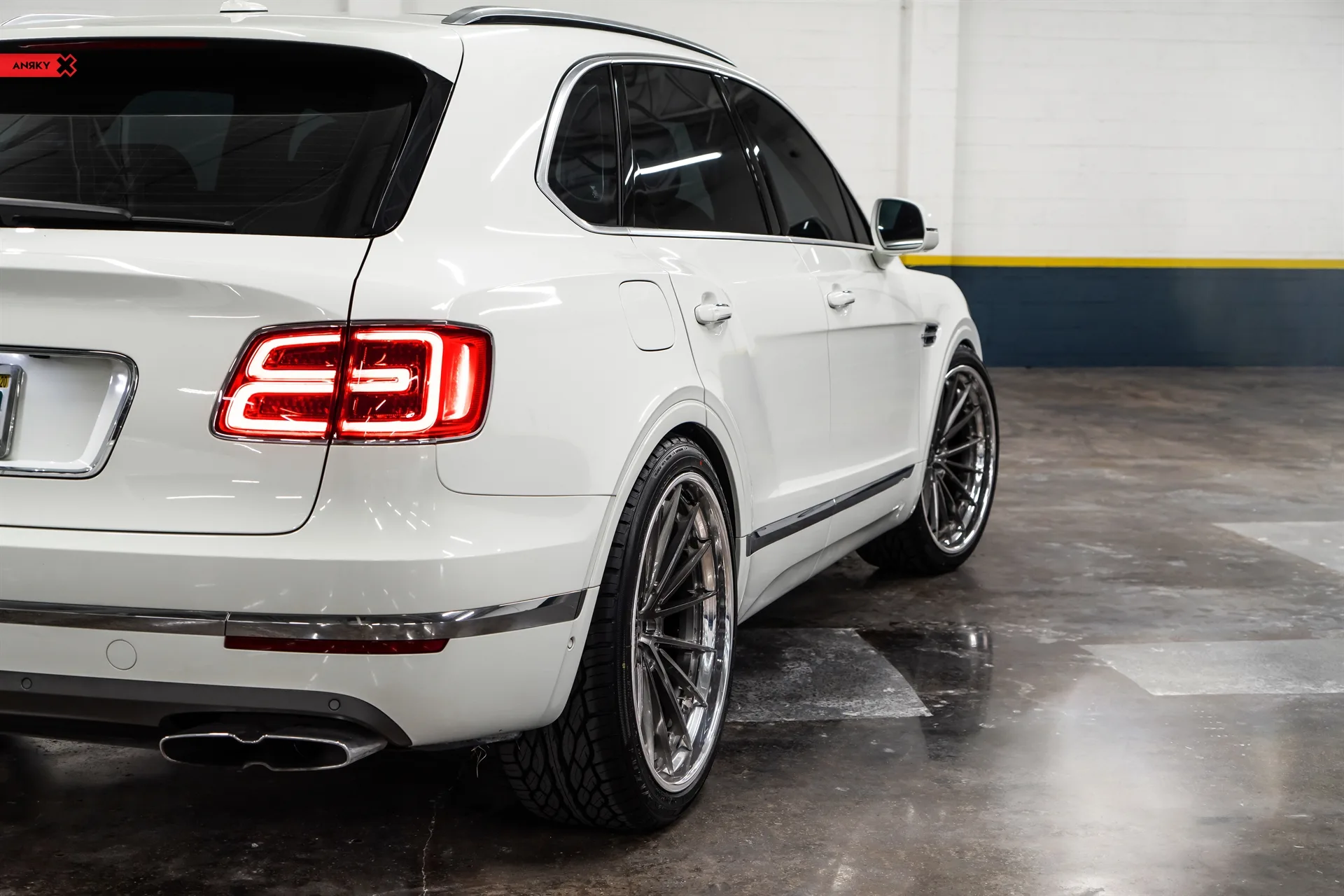 Anrky AN39 SeriesTHREE on Bentley Bentayga.1, photo 7