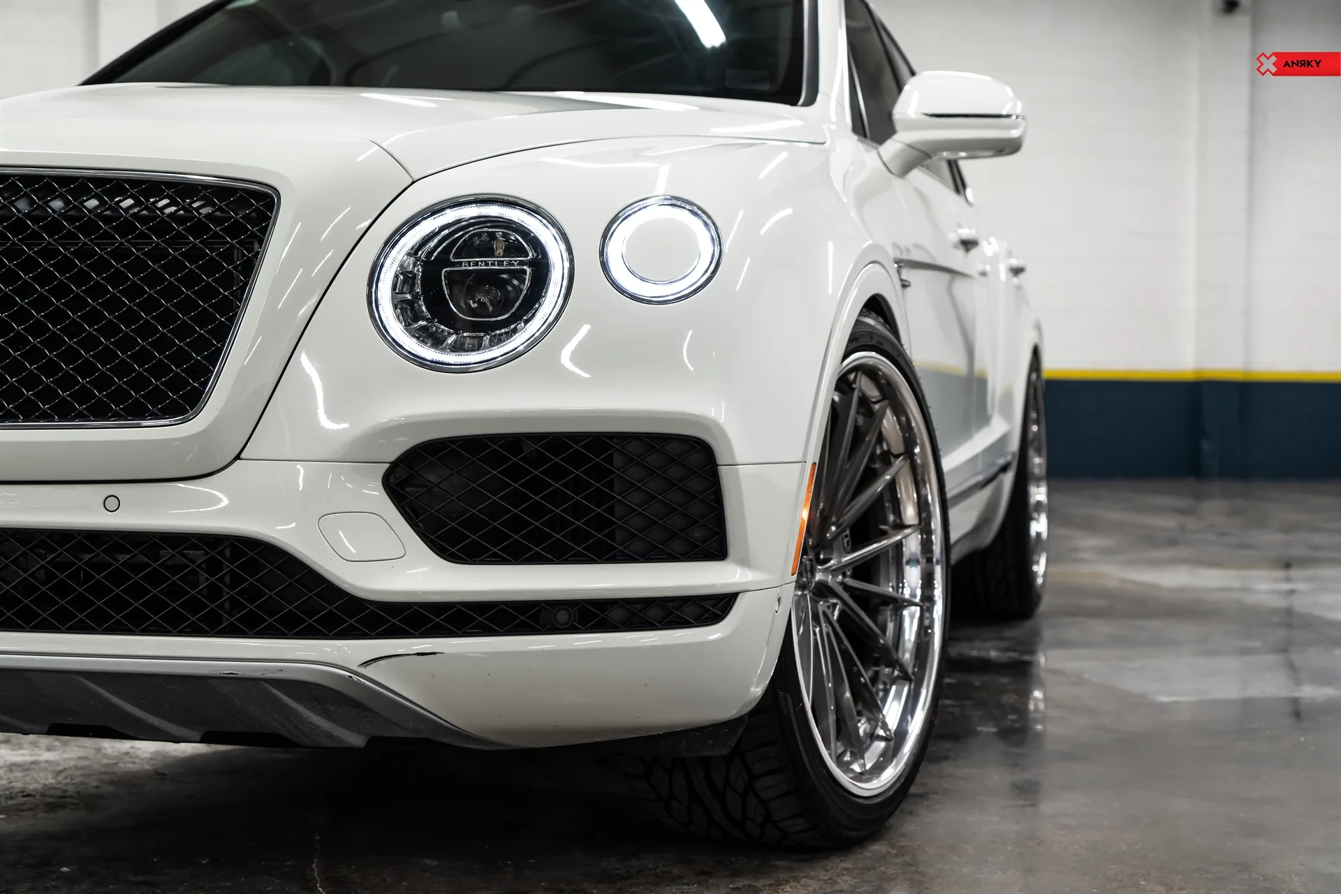 Anrky AN39 SeriesTHREE on Bentley Bentayga.1, photo 11