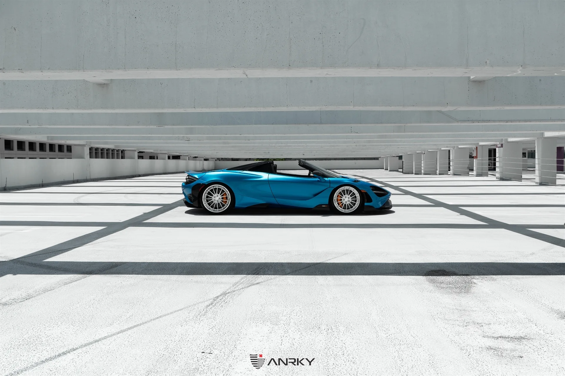 Anrky AN39 SeriesTHREE on McLaren 765LT, photo 7