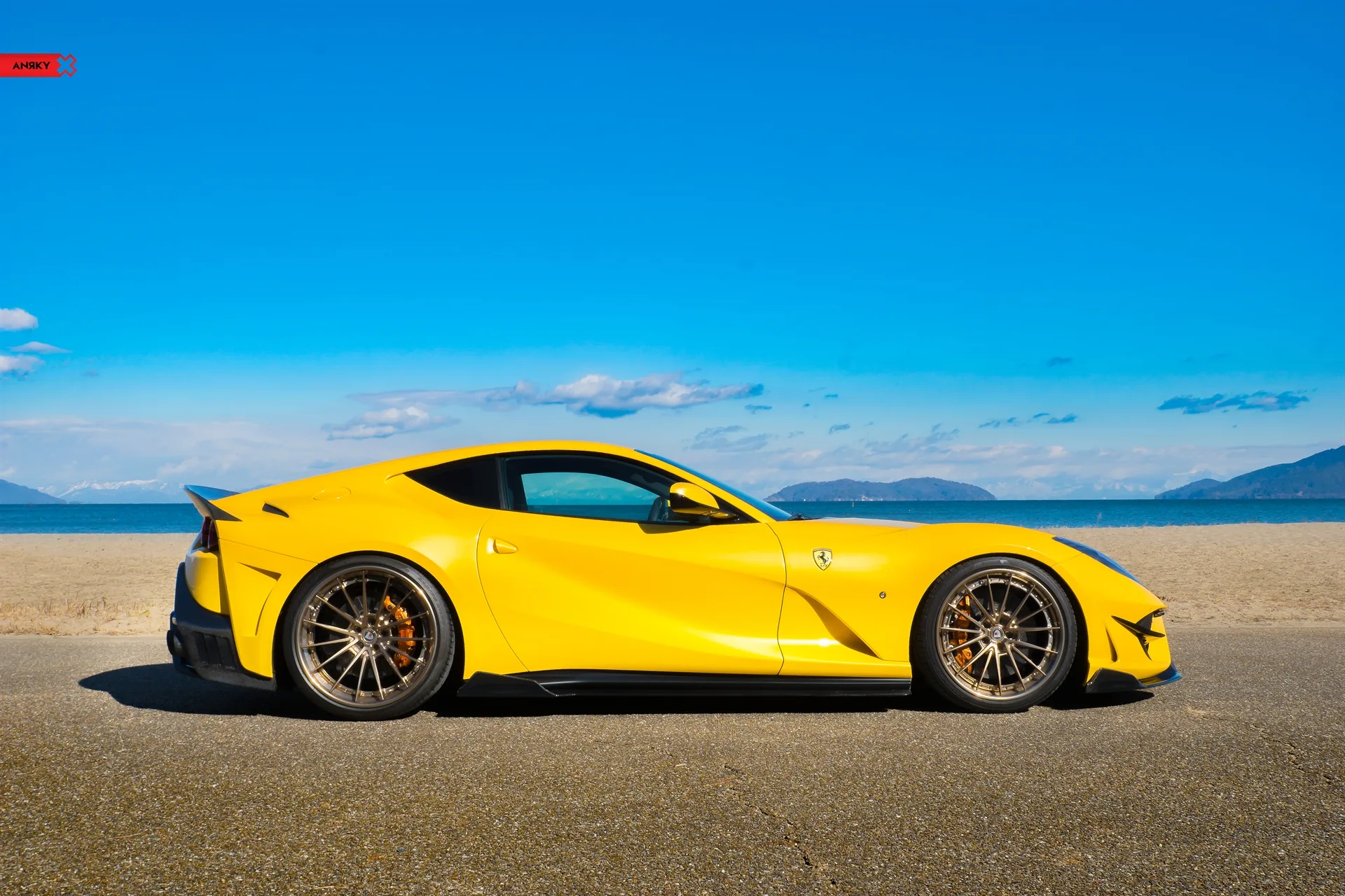 Anrky AN39 SeriesTHREE on Ferrari 812 F152M, photo 3