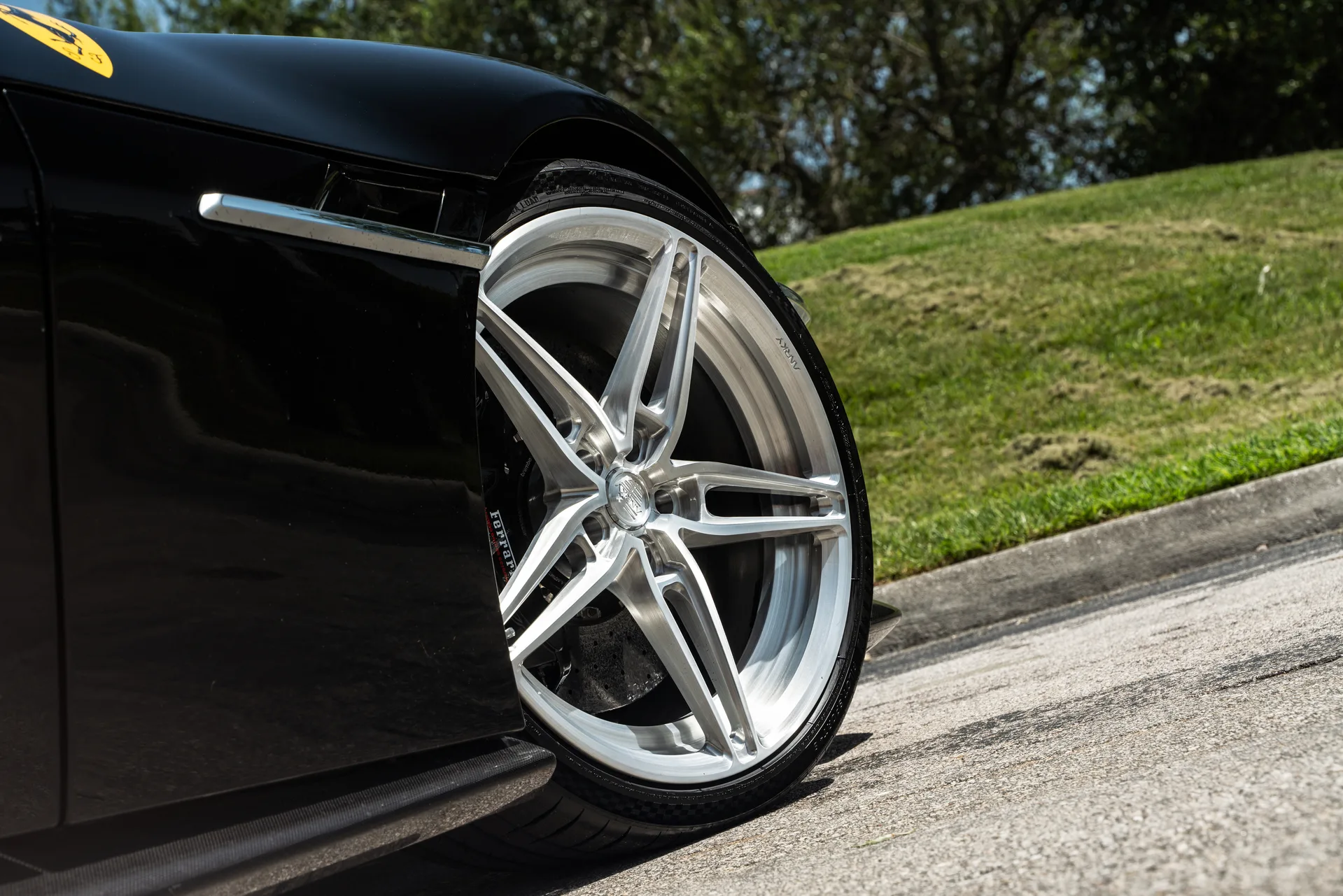 ANRKY Wheels AN27 SeriesTWO on Ferrari 12Cilindri, photo 8