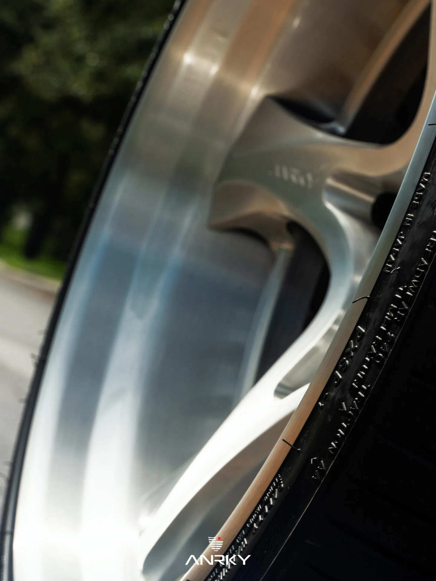 Anrky XR-305 on Lamborghini Murcielago (2001), photo 11