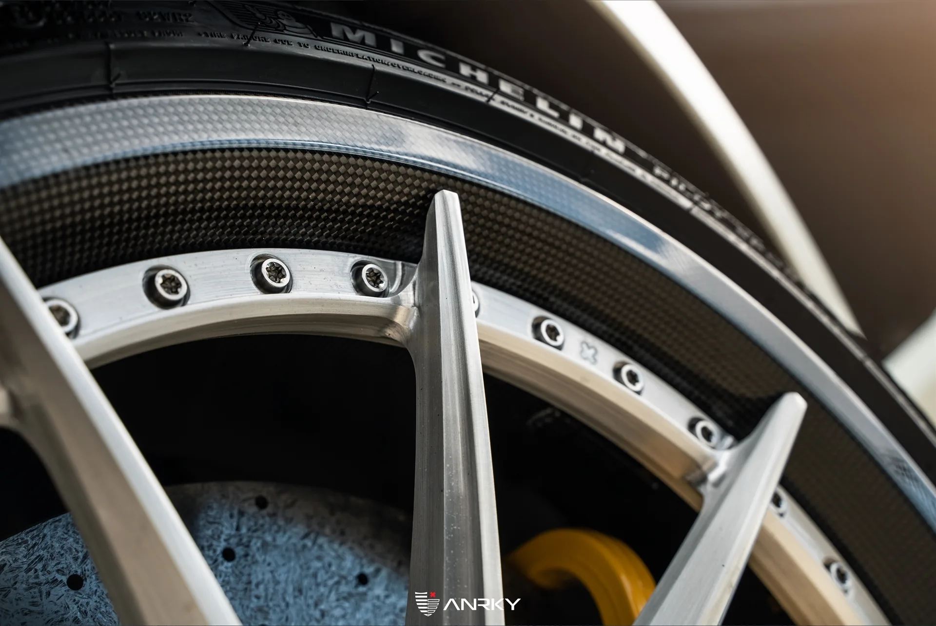 Anrky C38 Carbon Composite Series on Ferrari F8 F142MFL, photo 3