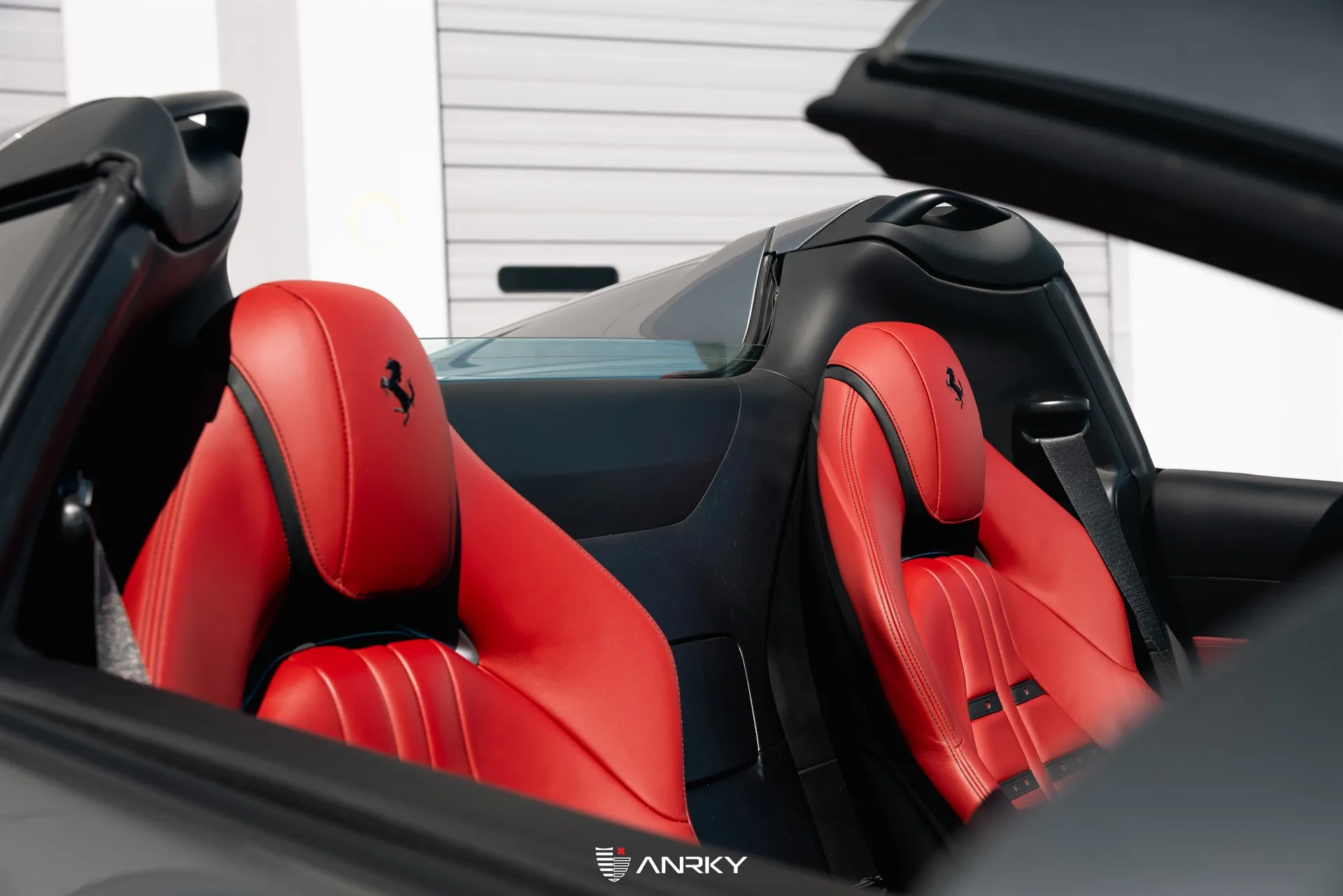 Anrky Carbon Series C34 on Ferrari 812 F152M, photo 6