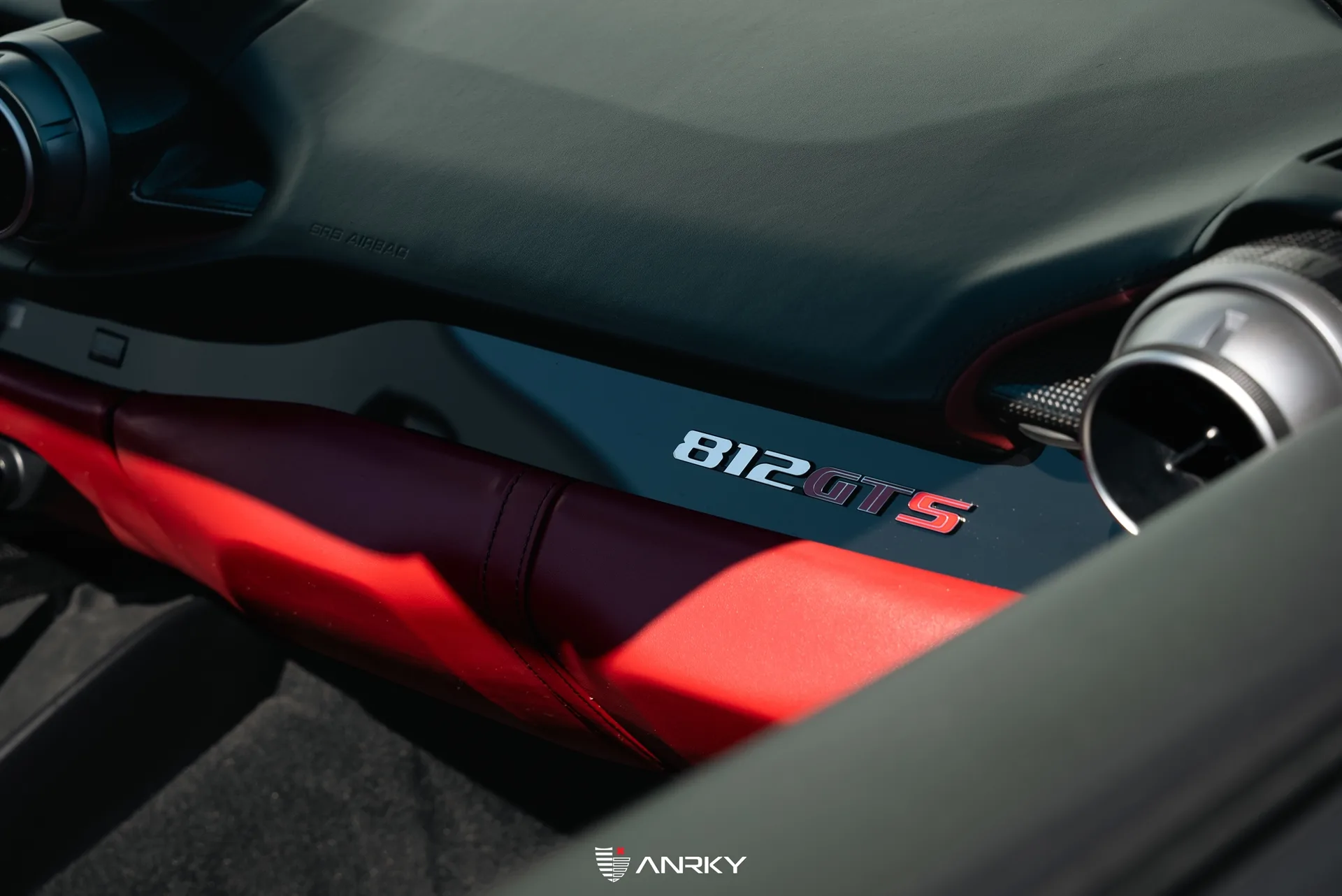Anrky Carbon Series C34 on Ferrari 812 F152M, photo 5