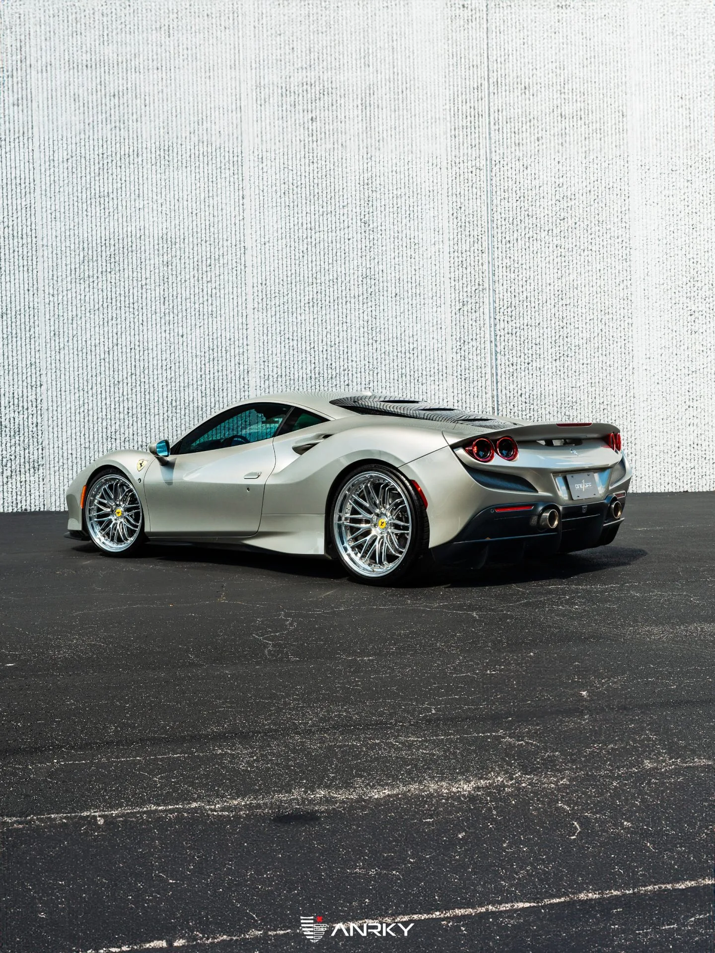 Anrky JDX|Series JDX-220 on Ferrari F8 F142MFL, photo 4
