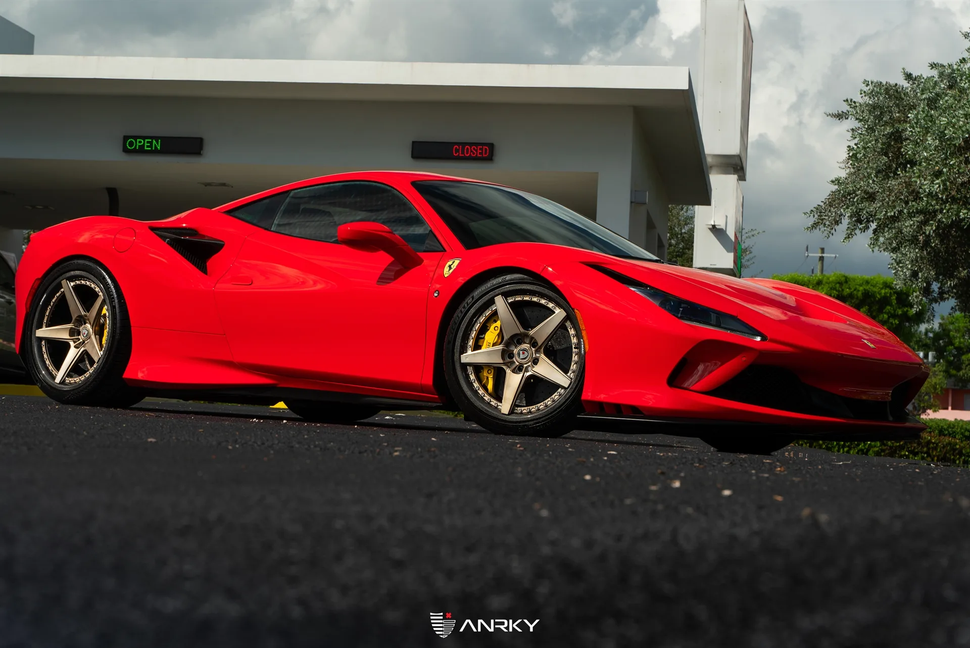 Anrky RETROSeries Carbon, RS5.3 on Ferrari F8 F142MFL, photo 6