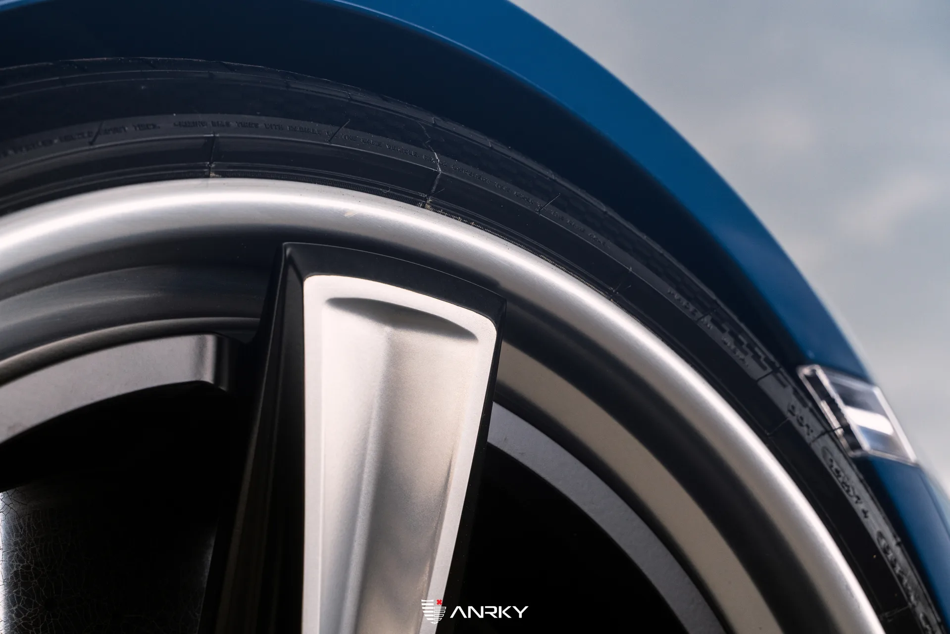 Anrky RETROSeries FU-5 on Porsche 911 992.1, photo 5