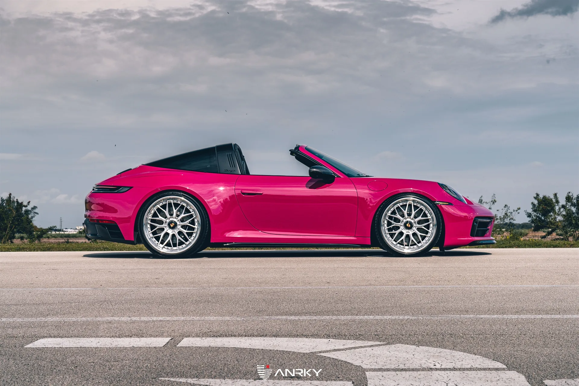 Anrky RETROSeries RS1 Classic on Porsche 911 992.1, photo 10